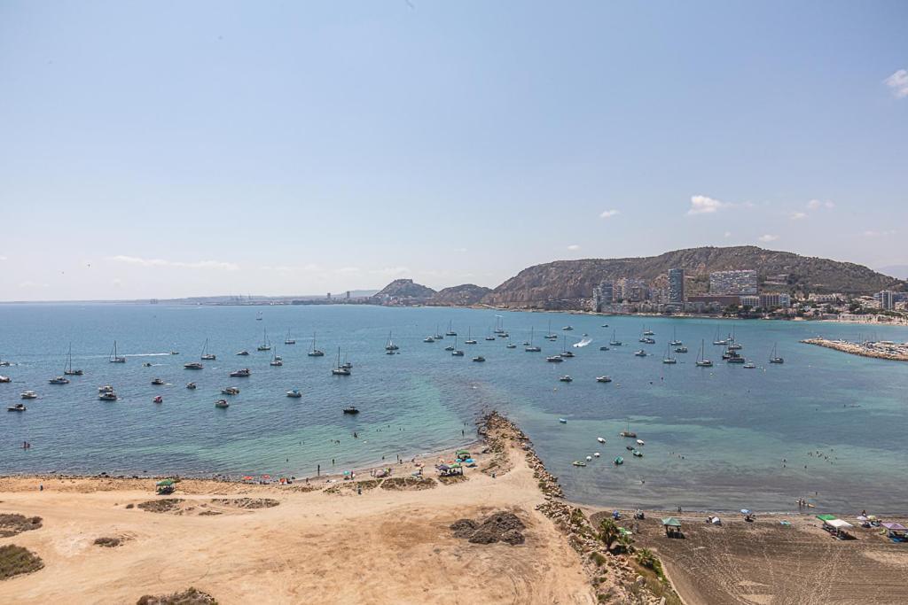 Lovely Flat On The Beach - Awesome View Alicante Exterior foto